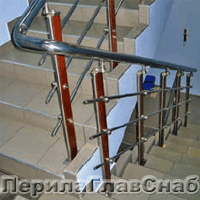 Нестандартные стойки с деревянными вставками Нестандартные стойки с деревянными вставками