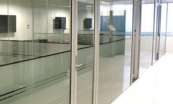 Перегородки из стекла в офисе в Нижнем Новгороде. Готовые проекты ПерилаГлавСнаб