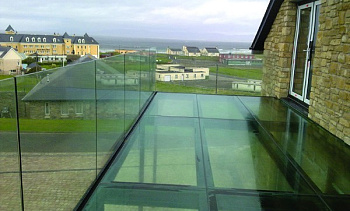 Стеклянные полы на балконе в Нижнем Новгороде. Готовые проекты ПерилаГлавСнаб