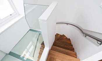 Стеклянный потолок в двухъярусной квартире в Нижнем Новгороде. Готовые проекты ПерилаГлавСнаб