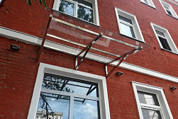 Козырьки и навесы на металлокаркасе в Нижнем Новгороде. Готовые проекты ПерилаГлавСнаб - фото 18