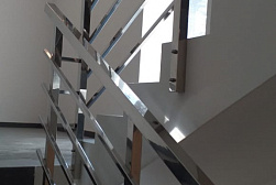 Перила для лестниц из металла в Нижнем Новгороде. Готовые проекты ПерилаГлавСнаб - фото 14