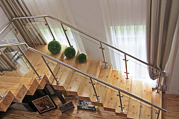 Ограждения из нержавейки со стеклом в Нижнем Новгороде. Готовые проекты ПерилаГлавСнаб - фото 13