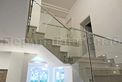 Стеклянные перила для колодезных лестниц в Нижнем Новгороде. Готовые проекты ПерилаГлавСнаб - фото 7