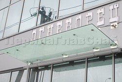 Стеклянные козырьки на вантах в Нижнем Новгороде. Готовые проекты ПерилаГлавСнаб - фото 24