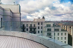 Цельностеклянные ограждения для крыш в Нижнем Новгороде. Готовые проекты ПерилаГлавСнаб - фото 7