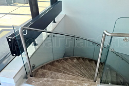 Стеклянные перила для винтовых лестниц в Нижнем Новгороде. Готовые проекты ПерилаГлавСнаб - фото 5